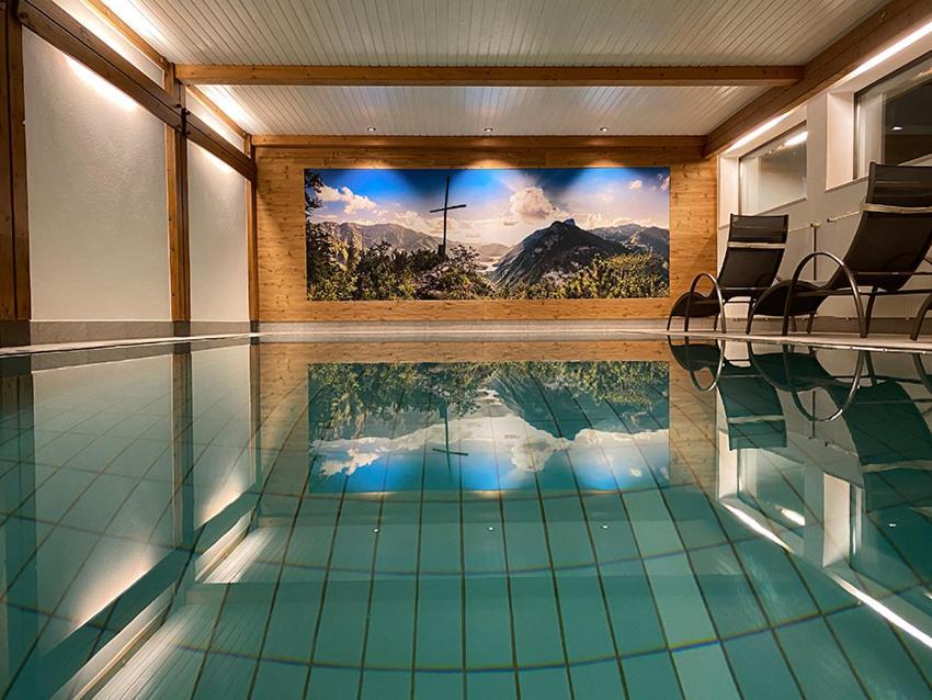 Haus Jaeger Ferienwohnungen Mit Indoor-Pool Inkl. Chiemgaukarte 鲁波尔丁 外观 照片